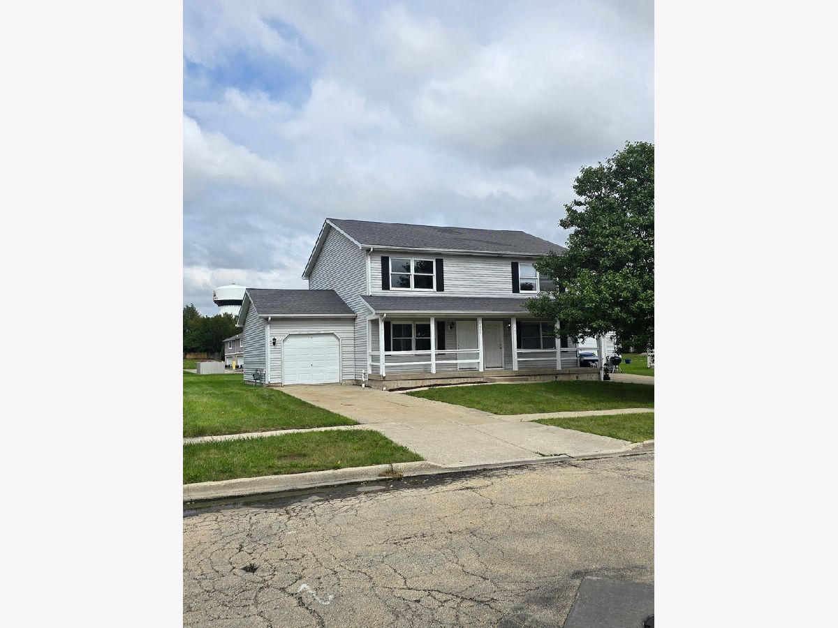  For Sale Dekalb Illinois, 1463 Moluf Street