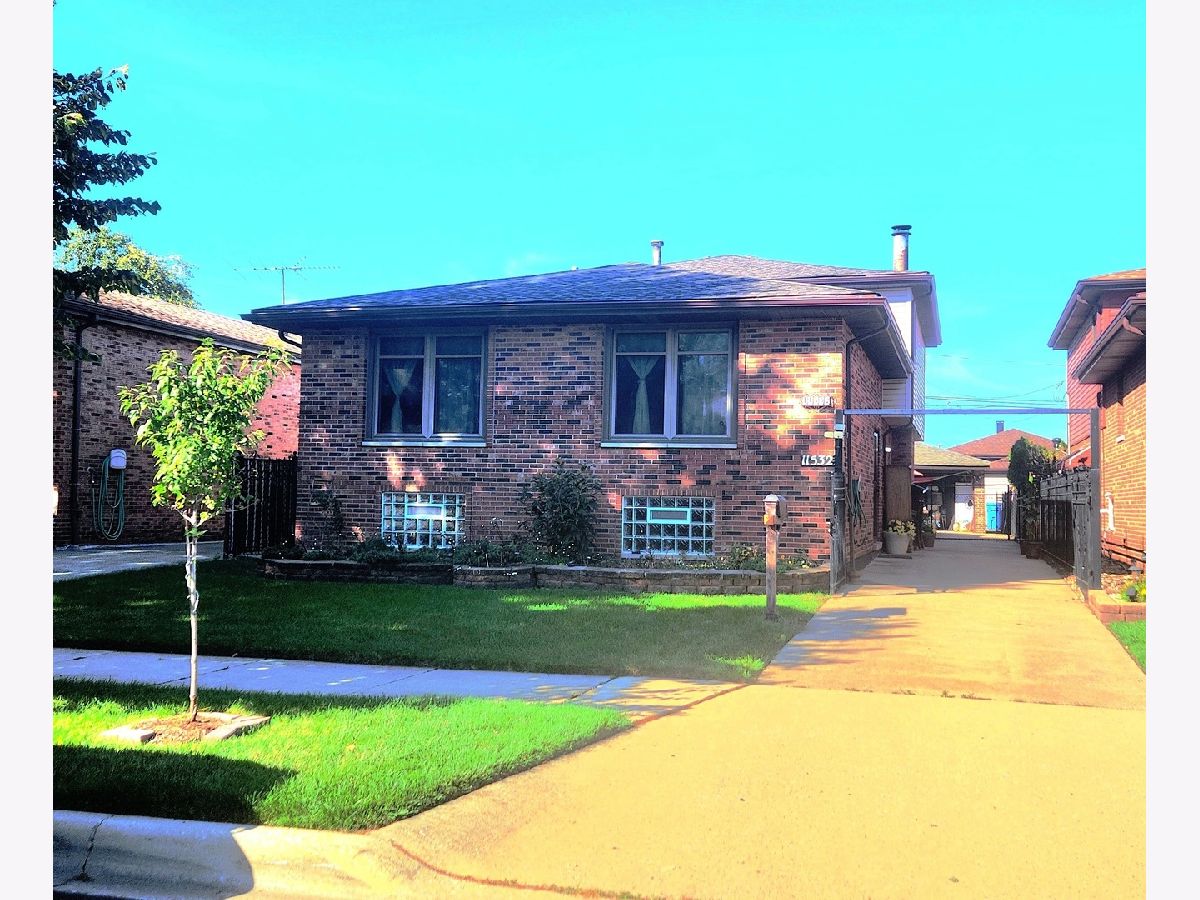  For Sale Chicago Illinois, 11532 Avenue G