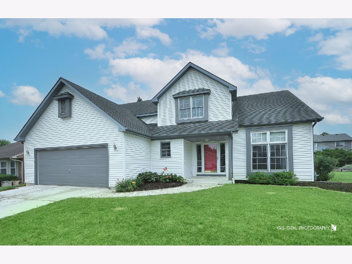  For Sale Mchenry Illinois, 4713 Crystal Trail