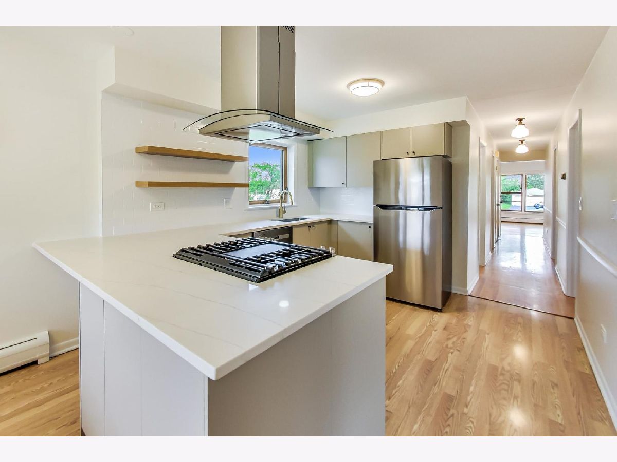  For Rent Clarendon Hills Illinois, 16W674 56th