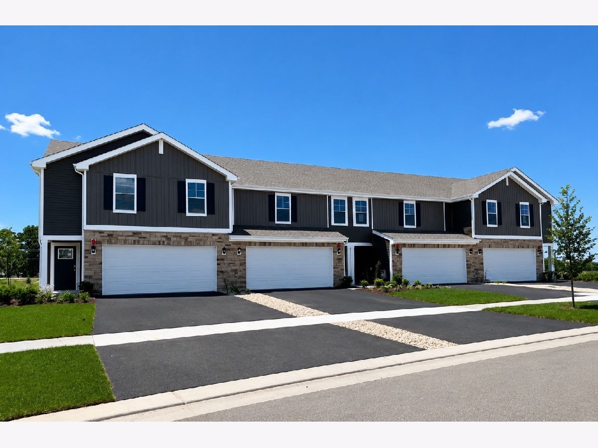  For Sale Yorkville Illinois, 2228 Davidson Way