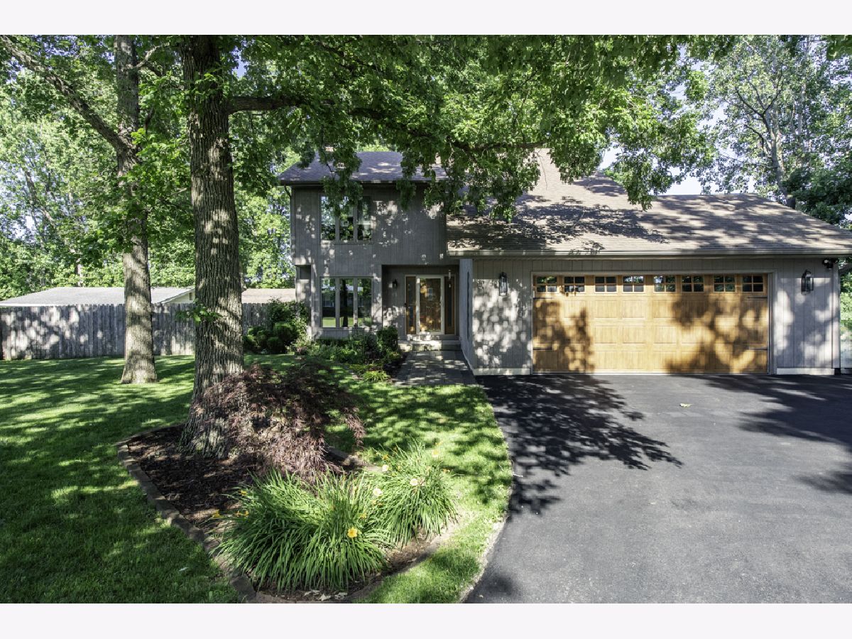  For Sale Beach Park Illinois, 38013 Russell Avenue