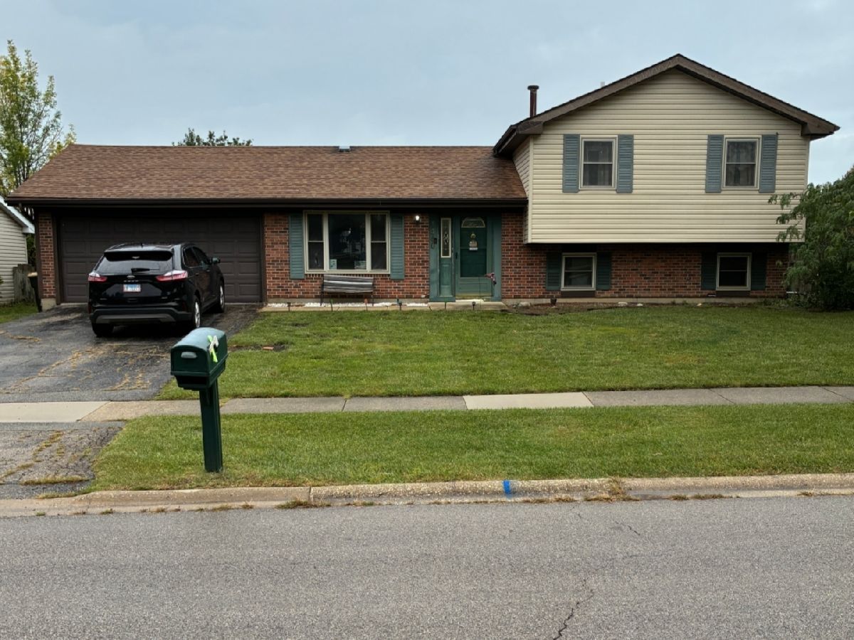  For Sale Hanover Park Illinois, 1440 Schooner Lane