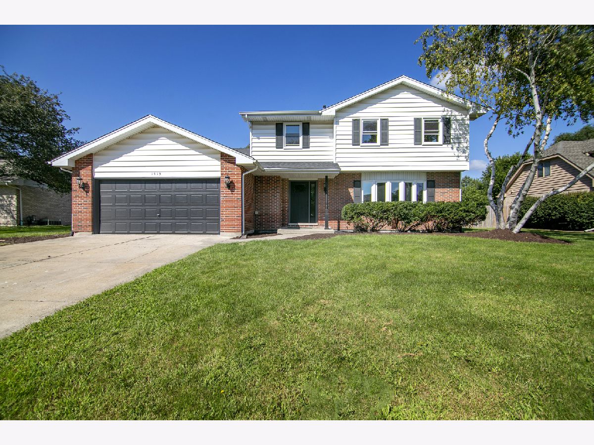  For Sale New Lenox Illinois, 1413 Delmar Drive