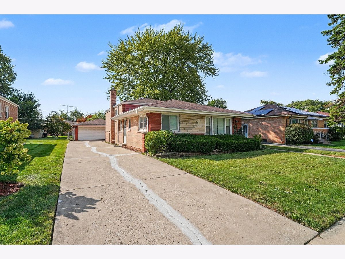  For Sale South Holland Illinois, 16518 Dobson Avenue