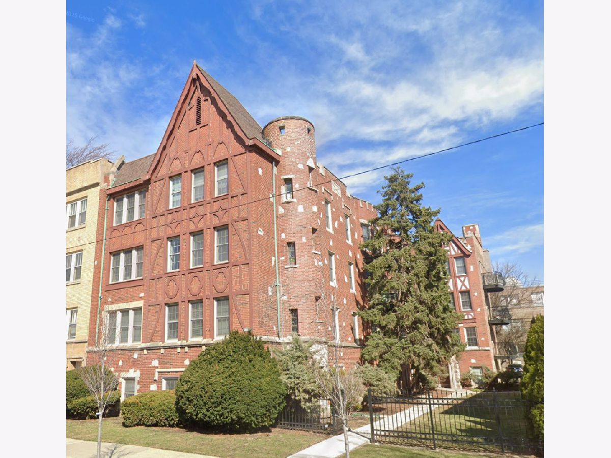  Rented Chicago Illinois, 2050 Summerdale