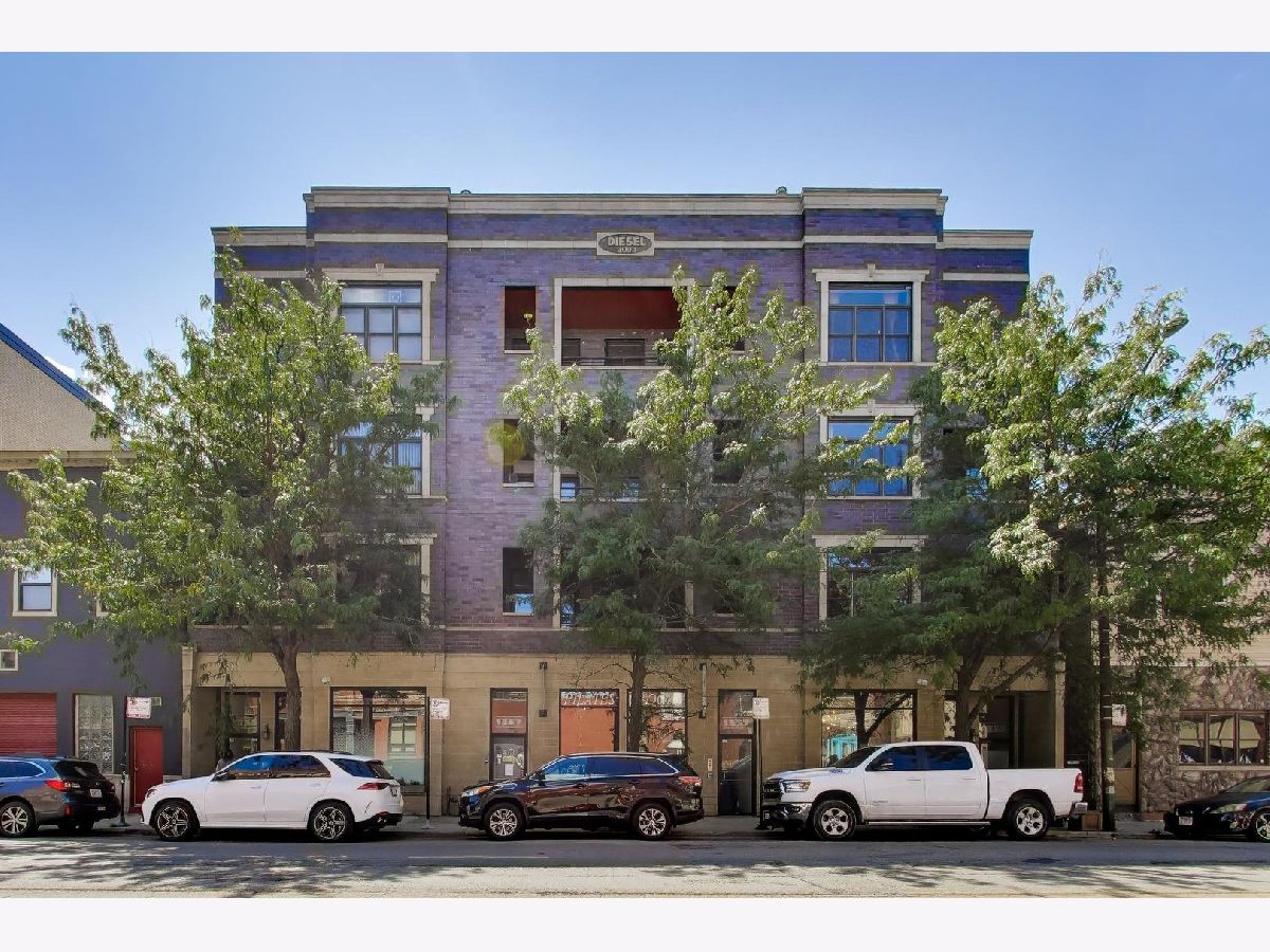  Sold Chicago Illinois, 1353 Grand