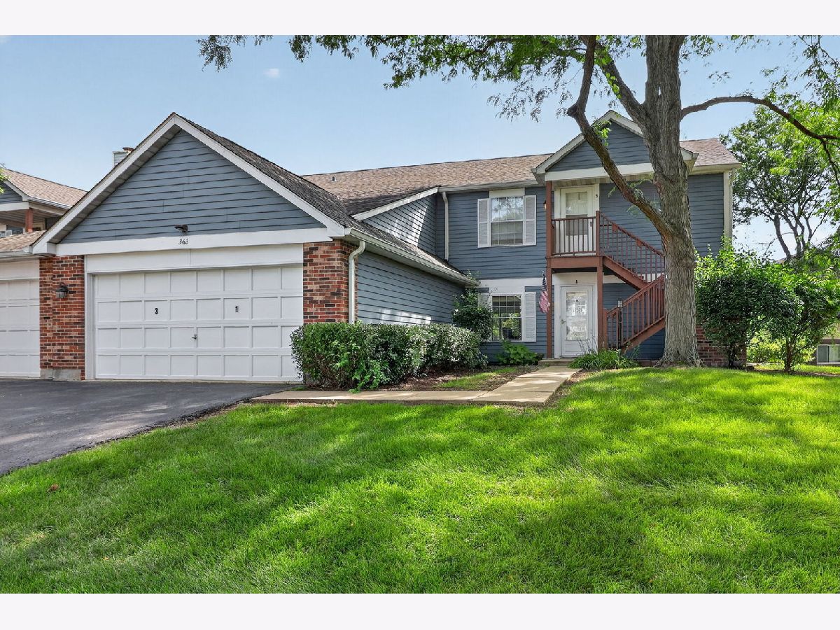  For Sale Glen Ellyn Illinois, 363 Pembroke Lane