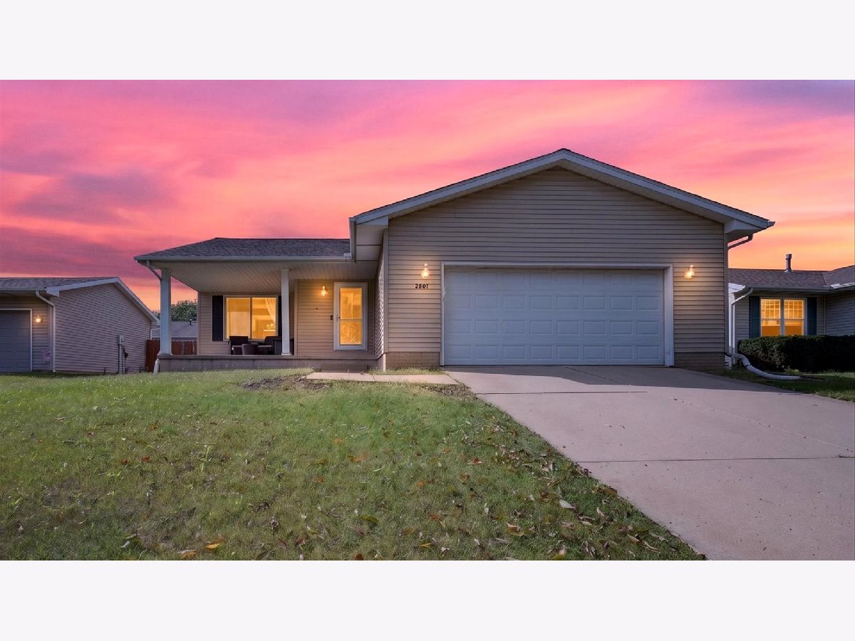 For Sale Bloomington Illinois, 2801 Essington Street