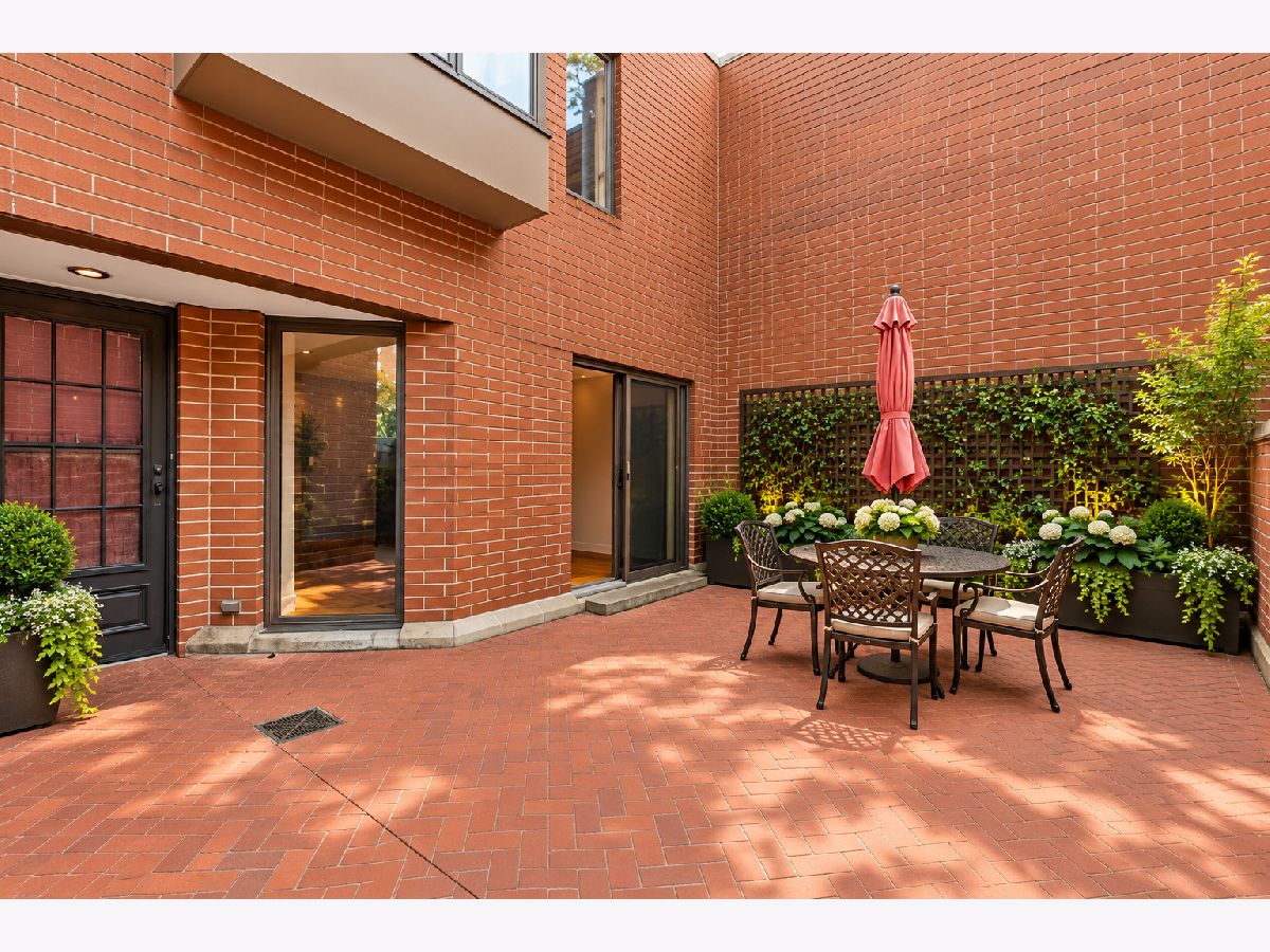  Rented Chicago Illinois, 801 Plymouth