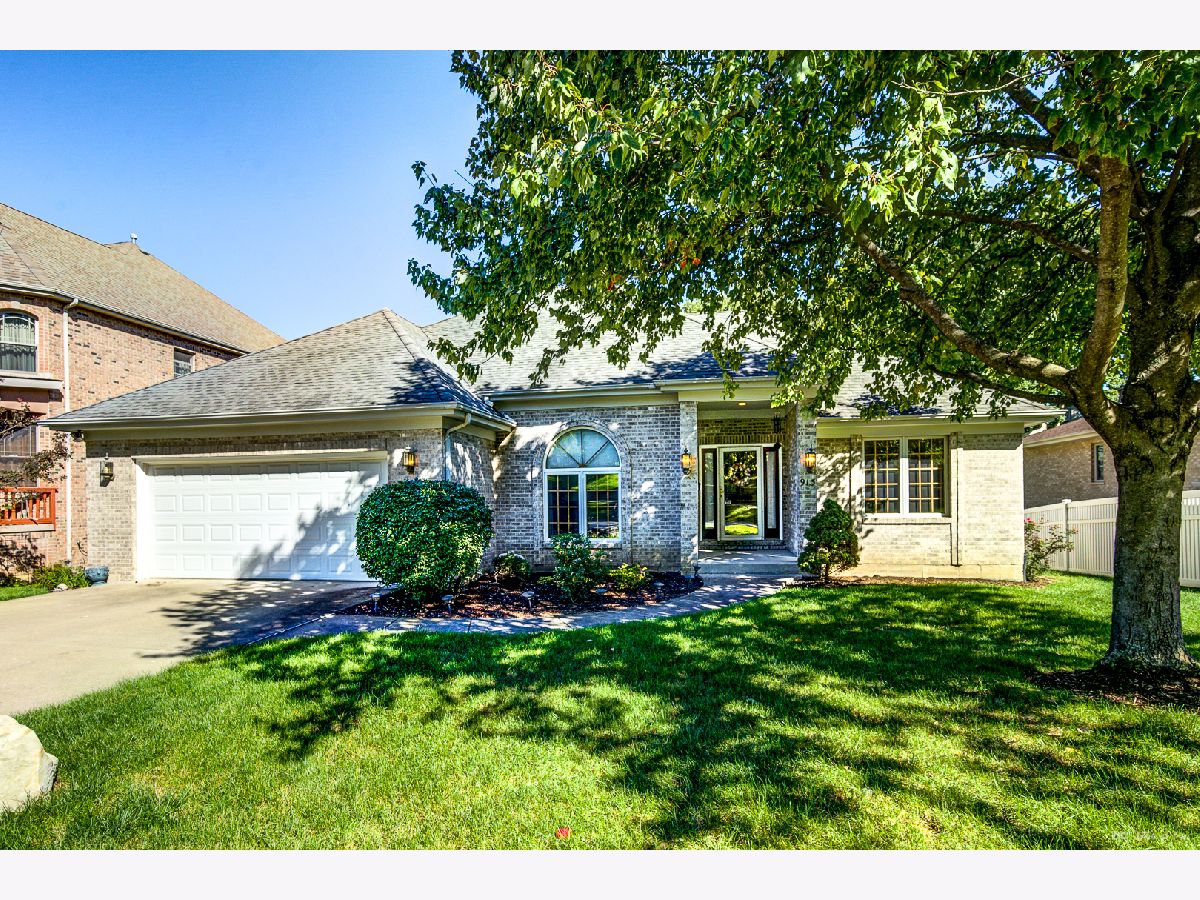  For Sale Lemont Illinois, 913 East Street