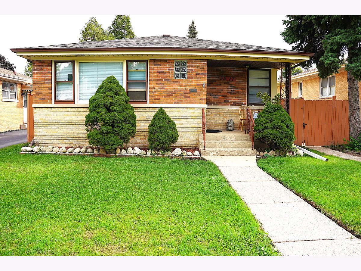  For Sale Franklin Park Illinois, 3517 Sarah Street