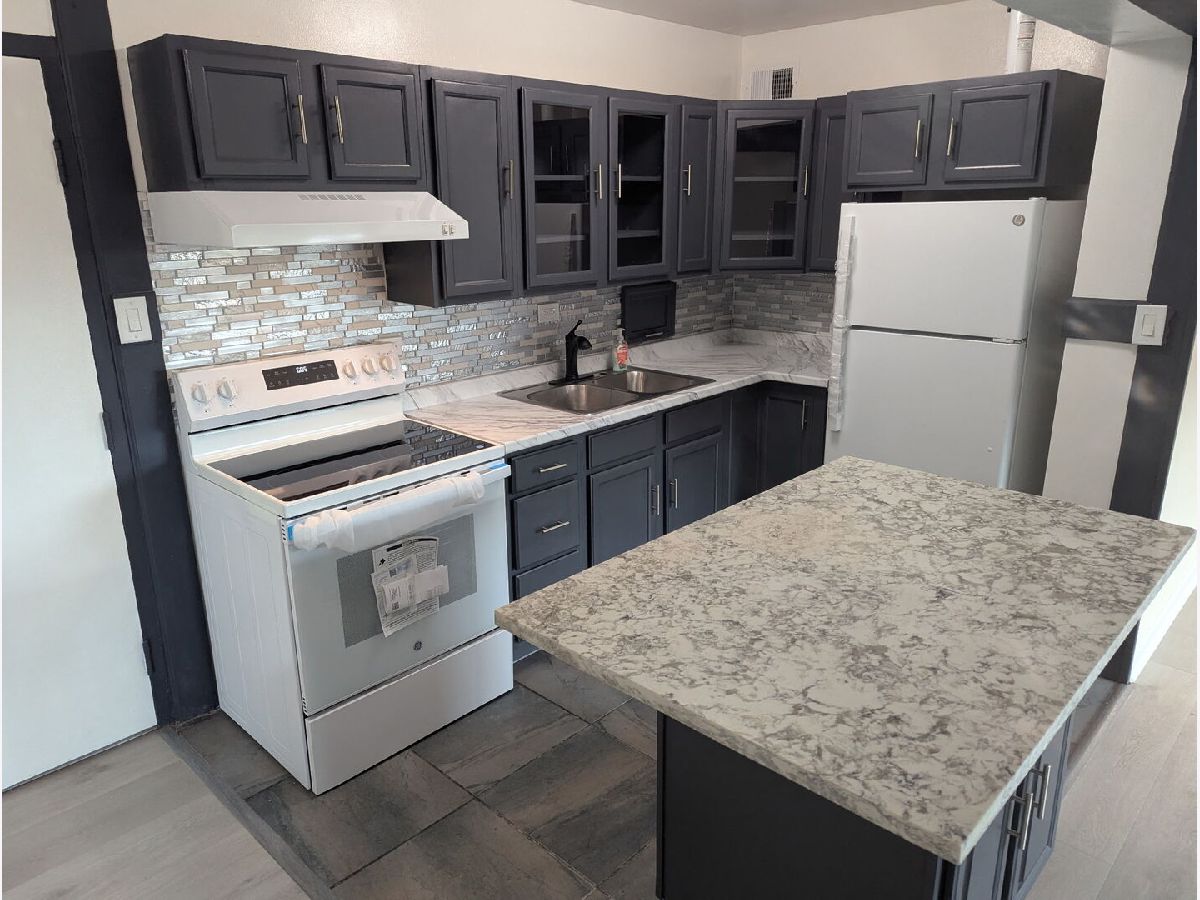  For Rent Chicago Illinois, 7337 South Shore