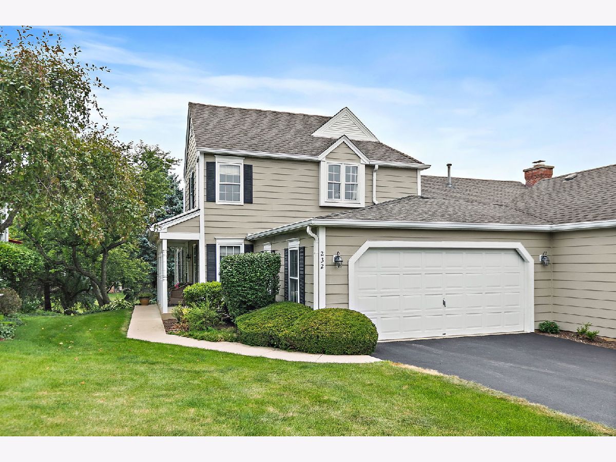 Homes & Condos & Townhomes For Sale Timbers St Charles Illinois, 232 Sedgewick Circle