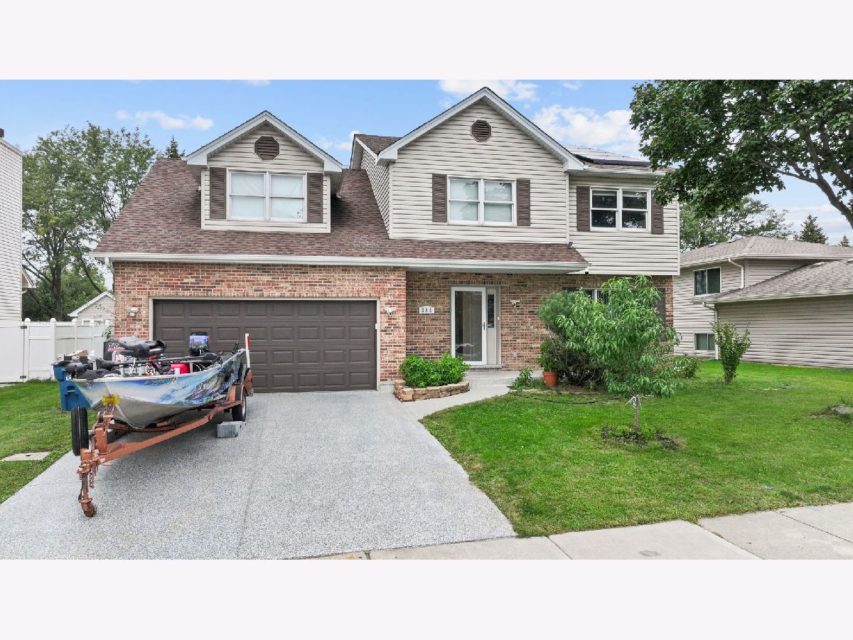 Townhomes & Condos & Homes For Sale Polo Club Glendale Heights Illinois, 384 Polo Club Drive