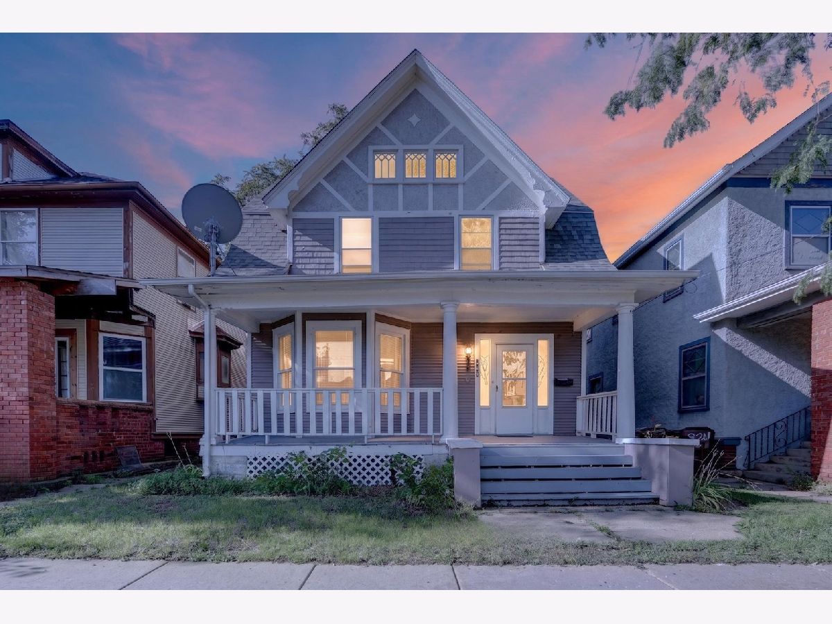  For Sale Rockford Illinois, 320 Napoleon Street