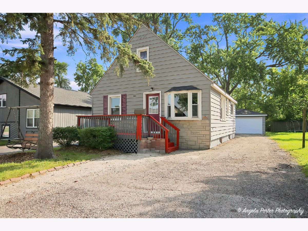  For Sale Round Lake Beach Illinois, 1621 Round Lake Drive