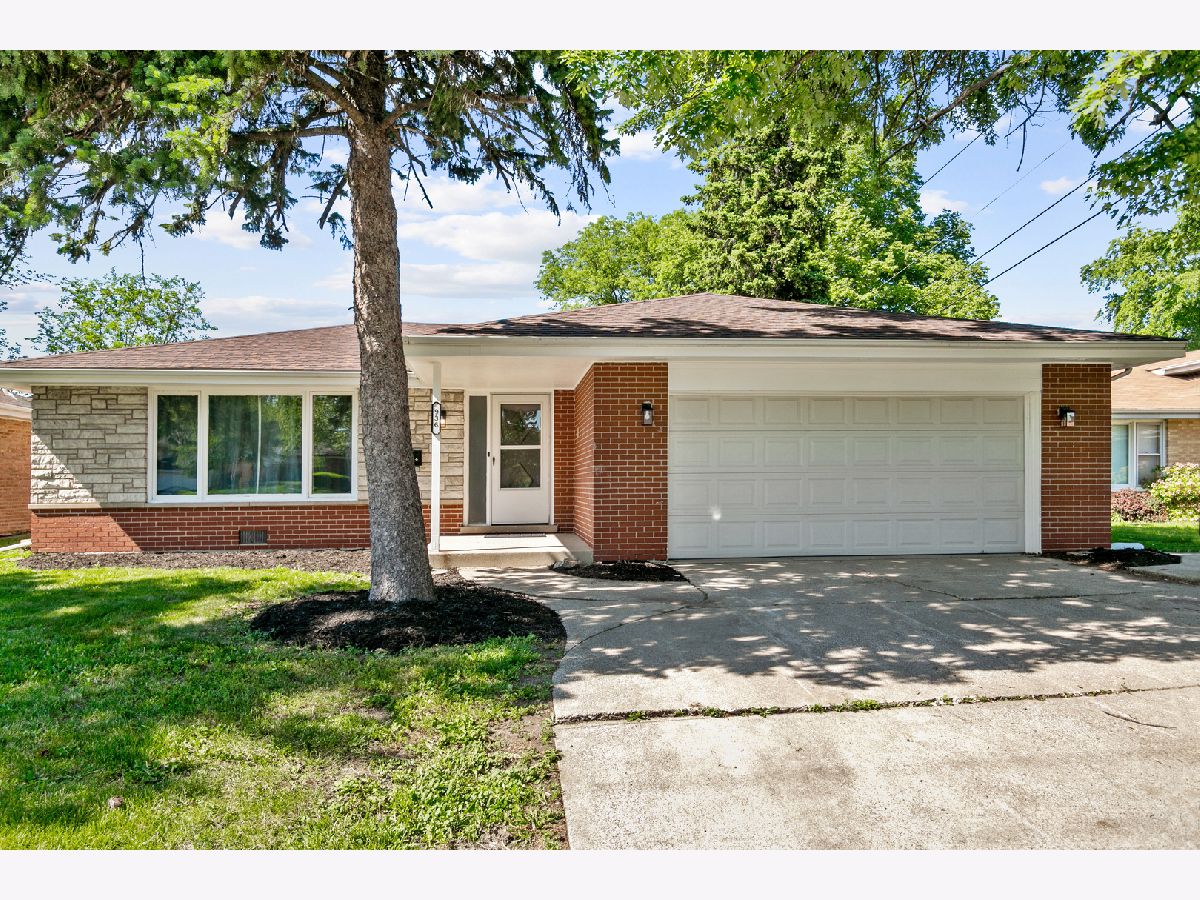  For Sale South Holland Illinois, 936 170th Street