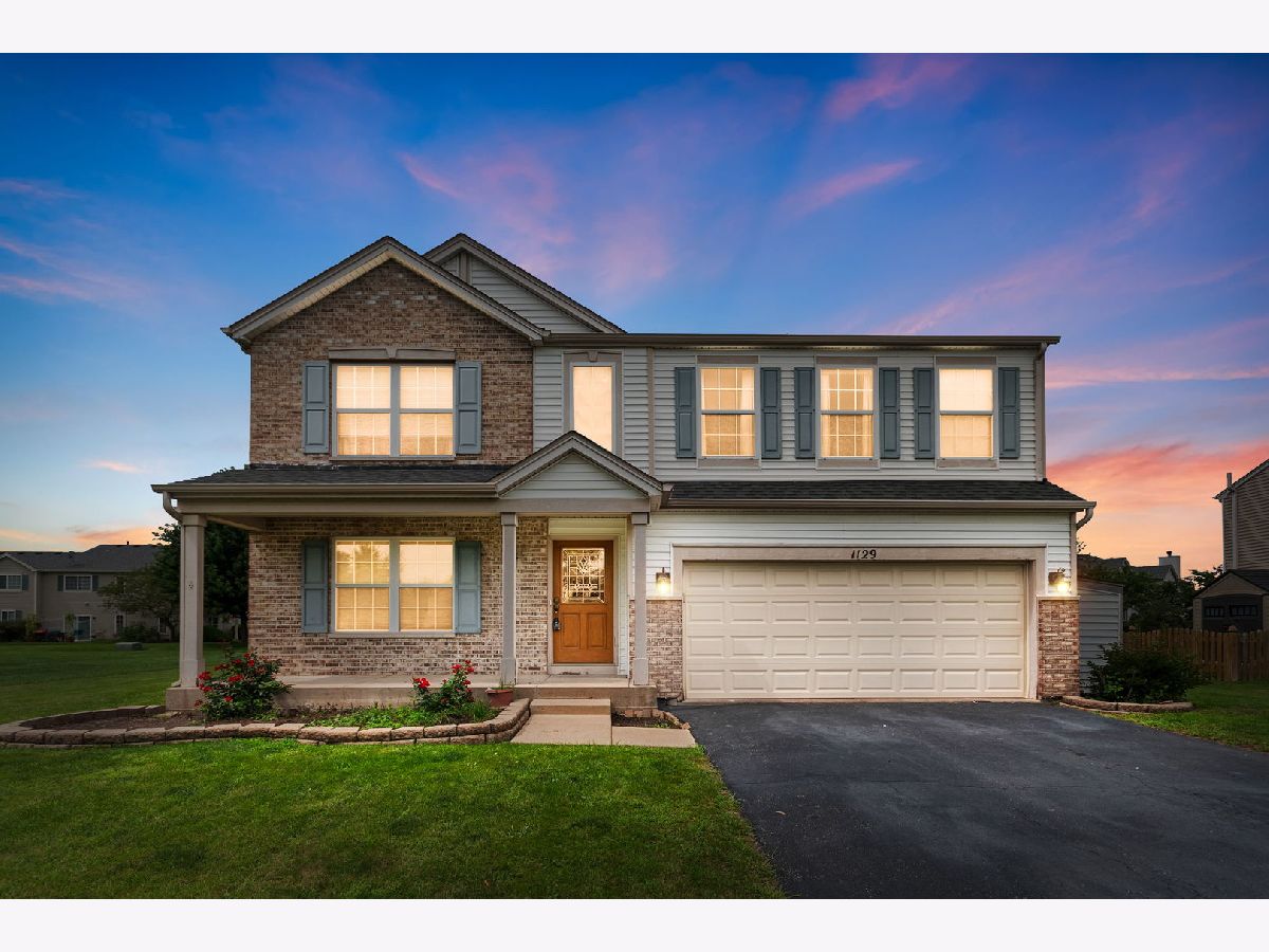  For Sale Minooka Illinois, 1129 Wabena Avenue