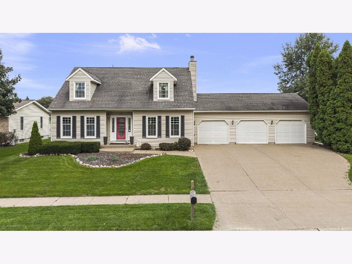 For Sale East Moline Illinois, 4516 9th St Court