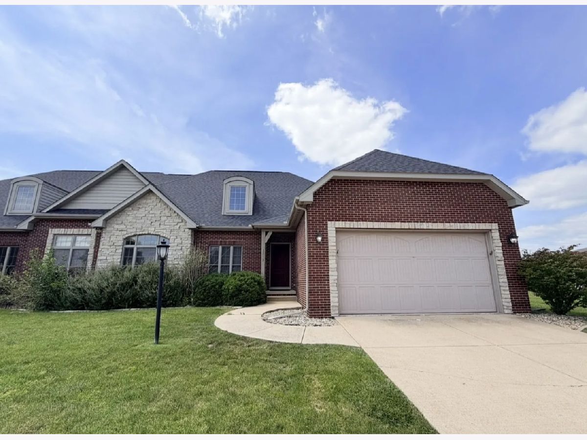  For Rent Champaign Illinois, 3813 Liberty