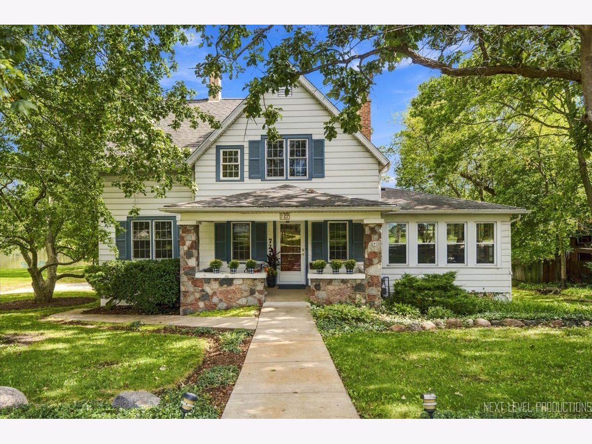  For Sale Geneva Illinois, 727 First Street