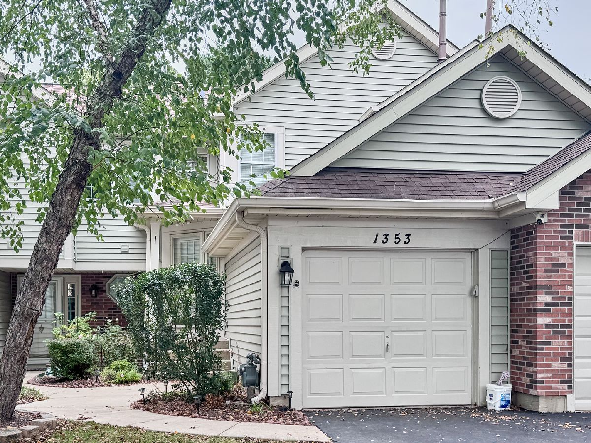  Rented Carol Stream Illinois, 1353 Coldspring