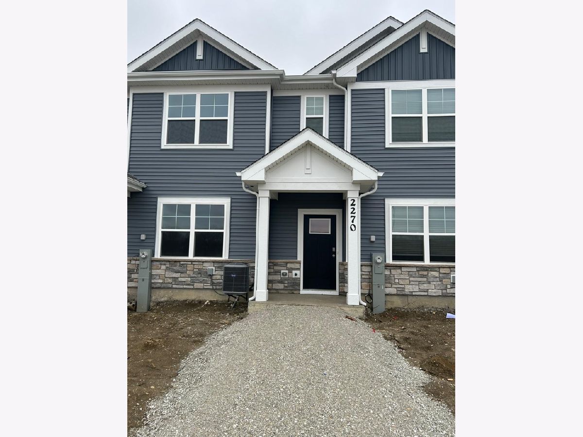  For Rent Oswego Illinois, 2270 Barbera