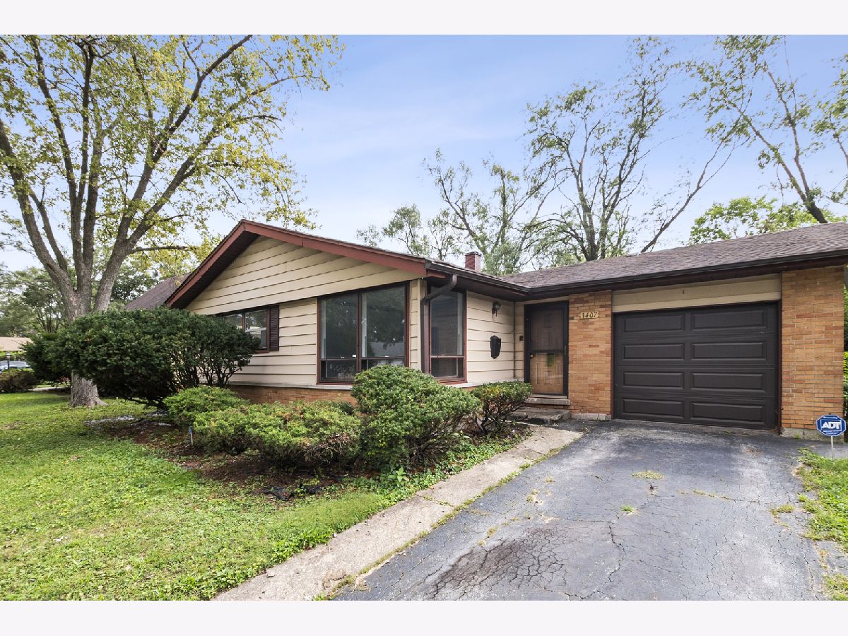  For Sale Hazel Crest Illinois, 3407 Hickory Lane