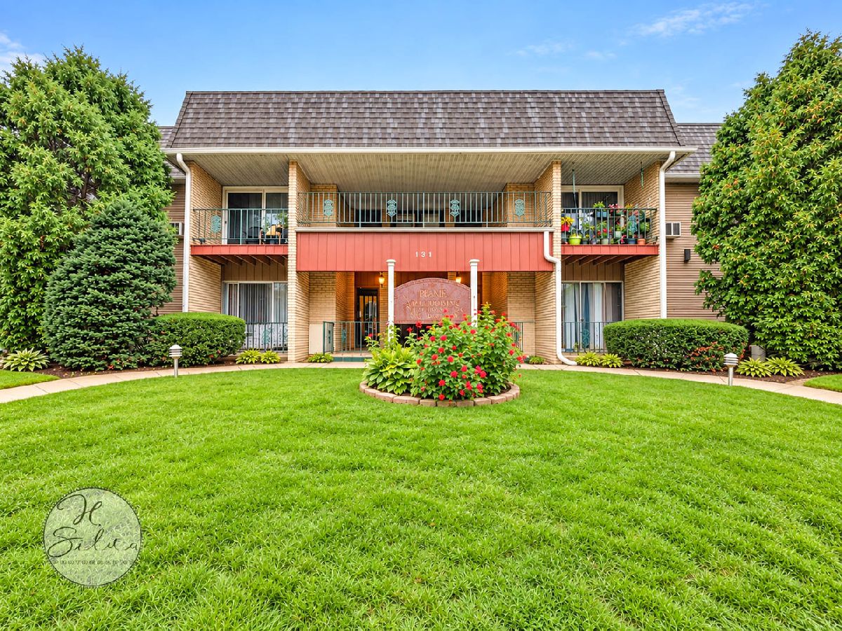  For Rent Libertyville Illinois, 131 Ellis