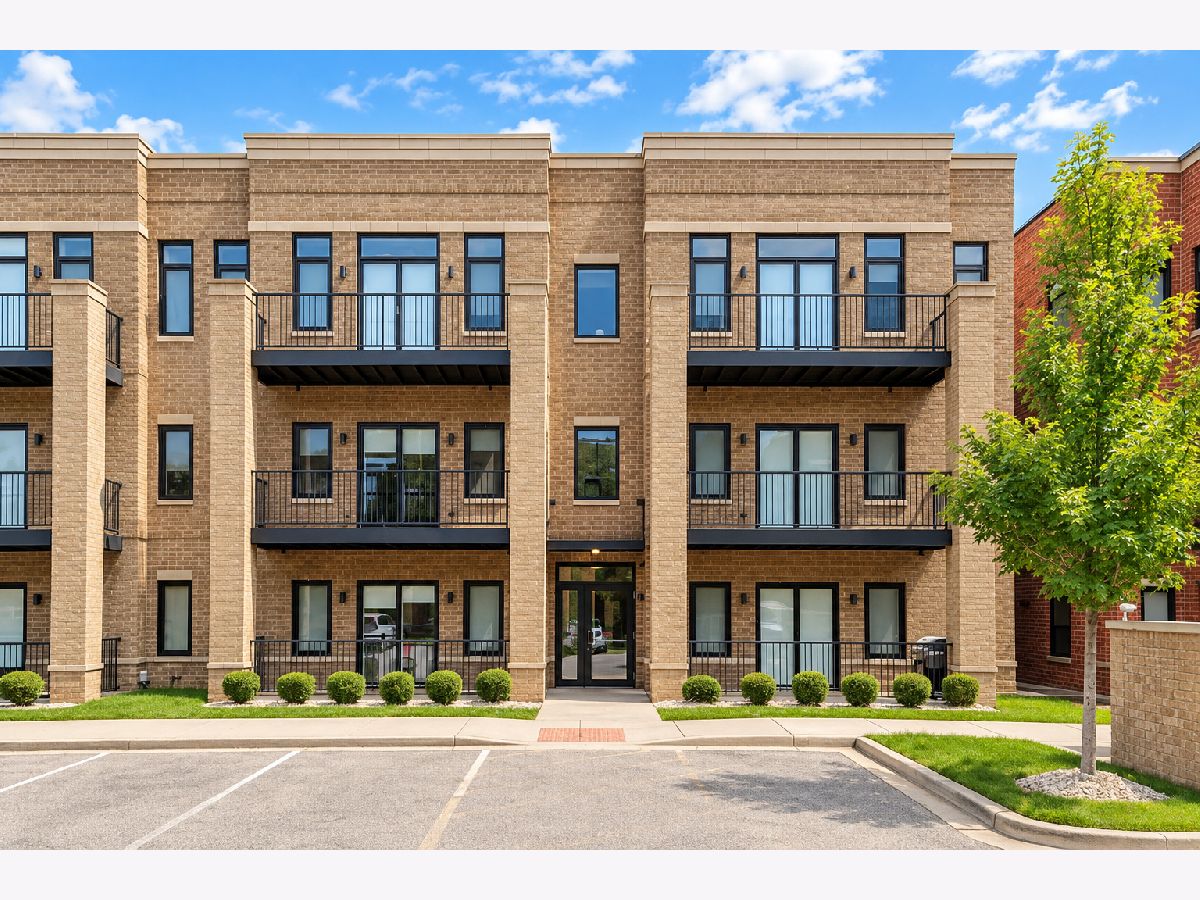  For Rent River Grove Illinois, 8467 Grand