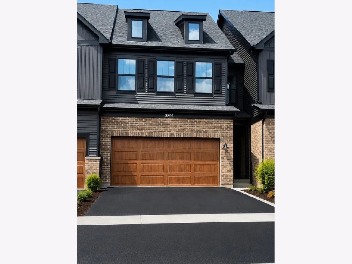  For Sale Aurora Illinois, 2892 Preserve Circle