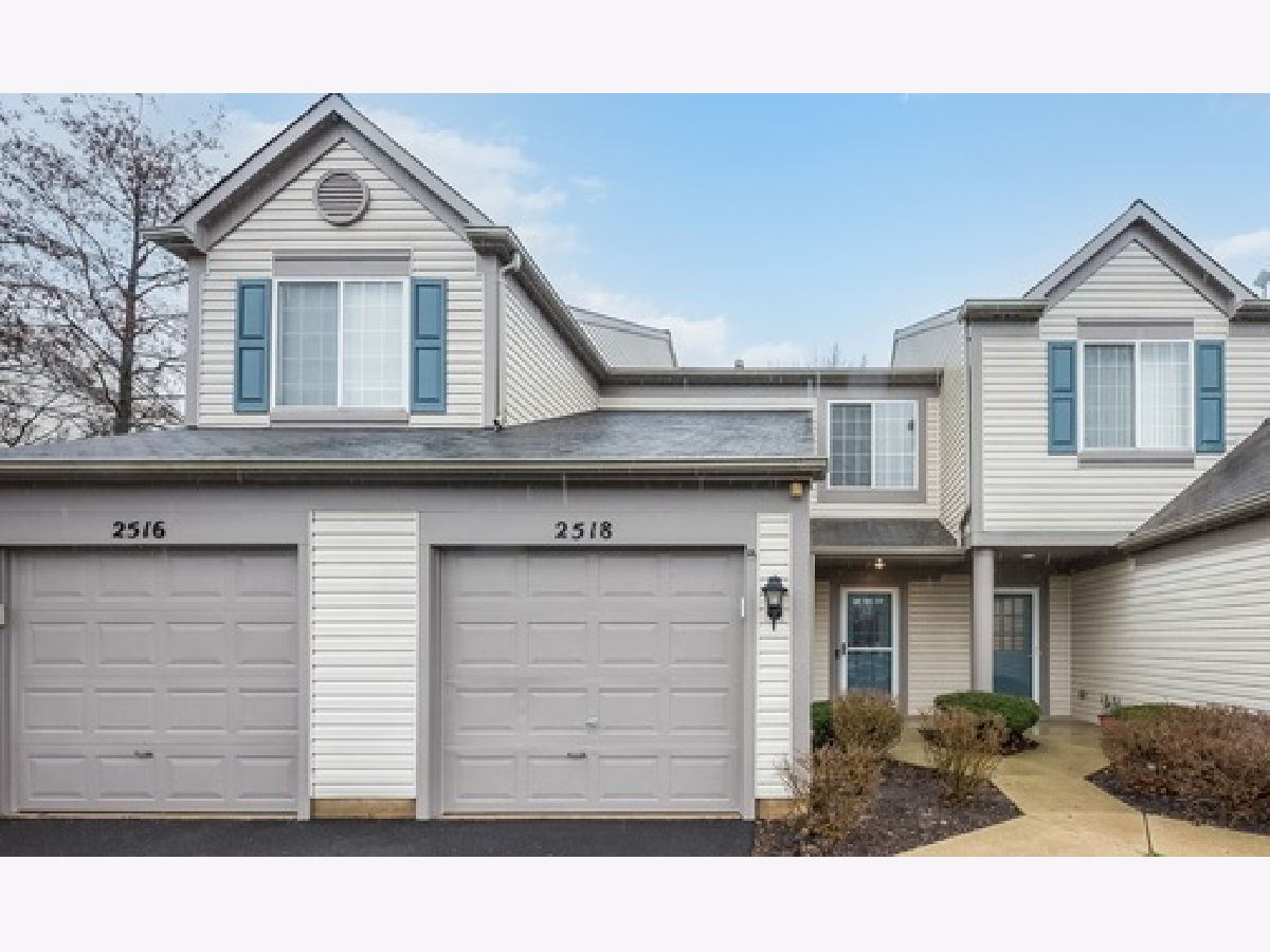Townhomes For Rent Carrolwood Naperville Illinois, 2518 Carrolwood