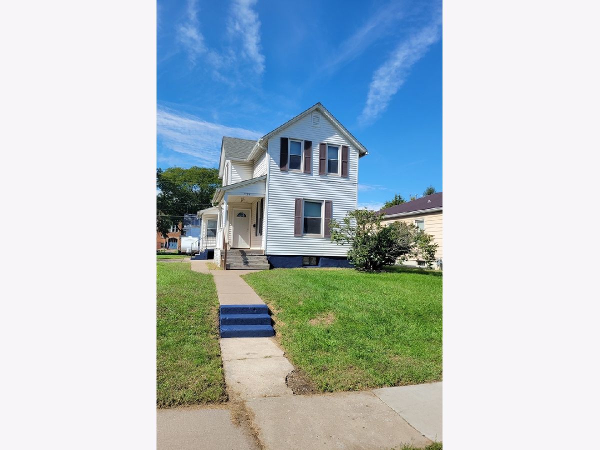  For Sale Davenport Iowa, 1734 Davie Street