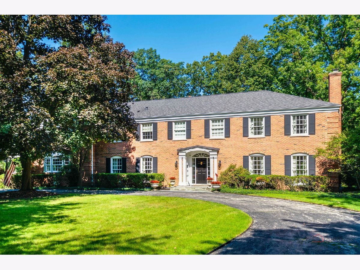  For Sale Lake Bluff Illinois, 560 Lakeland Drive