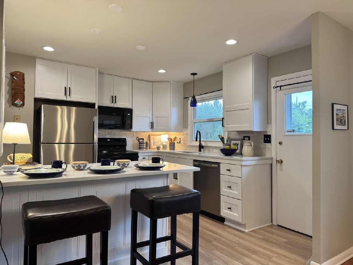  For Sale Mount Prospect Illinois, 1205 Ironwood Drive
