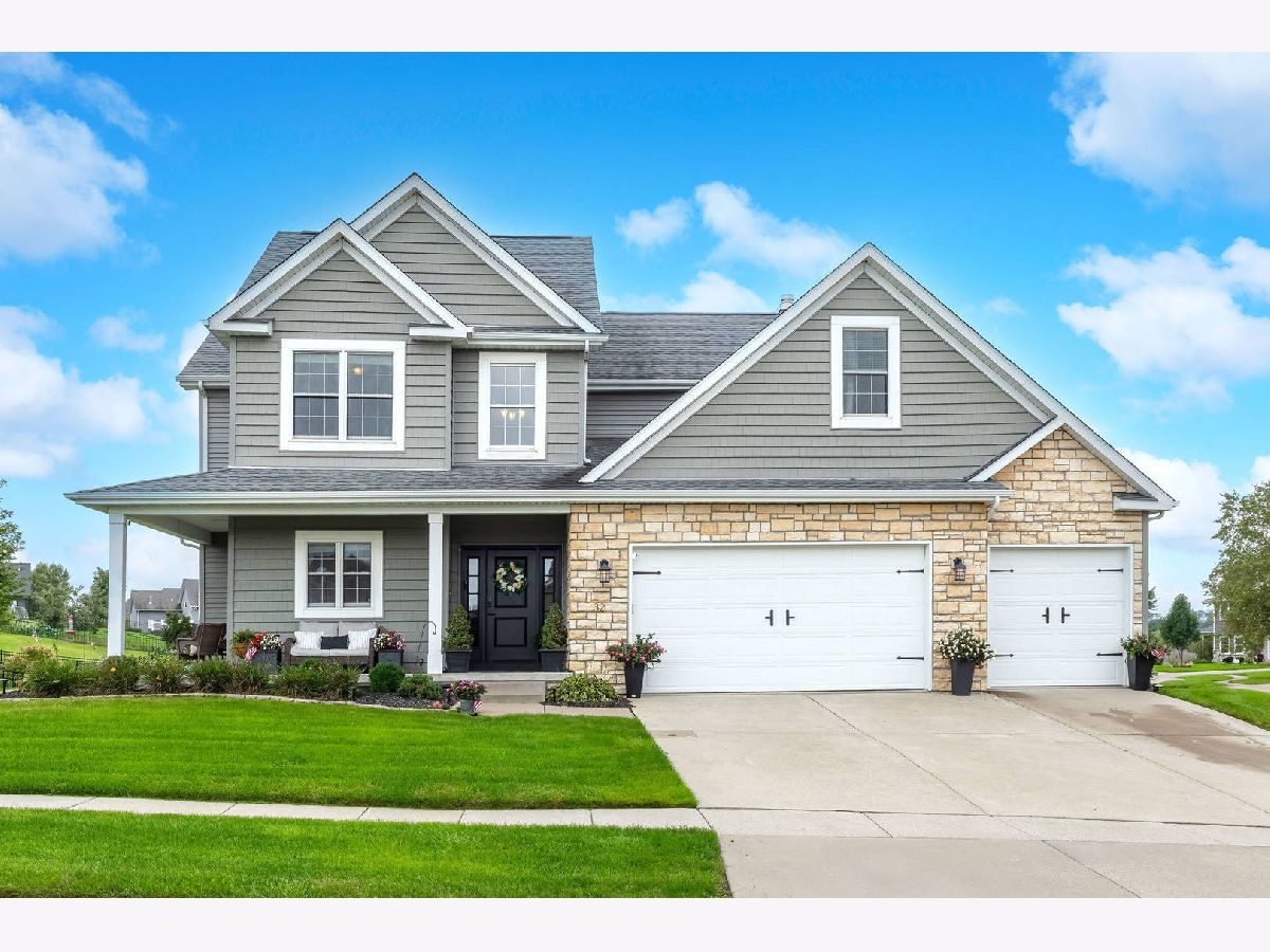  For Sale Leclaire Iowa, 32 Blackstone Way