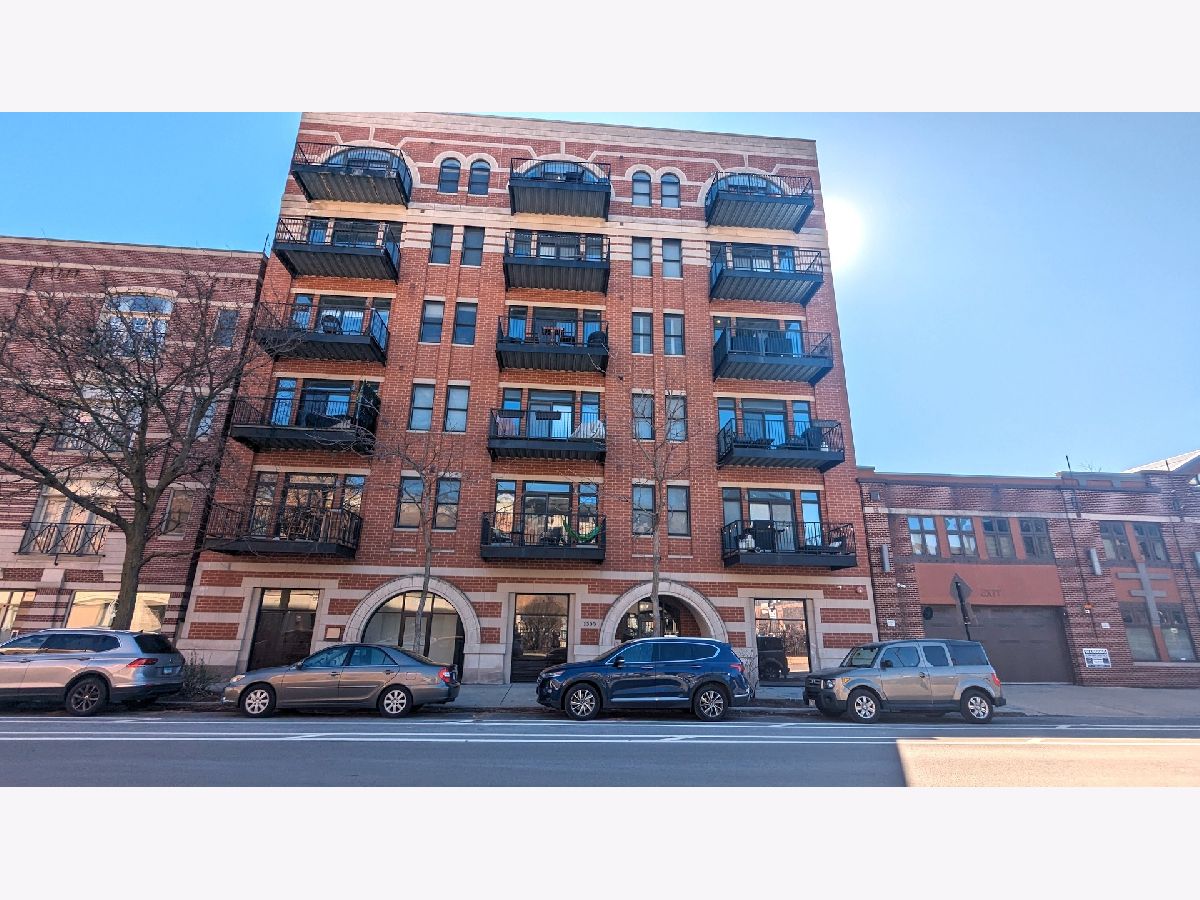  Rented Chicago Illinois, 1355 Washington