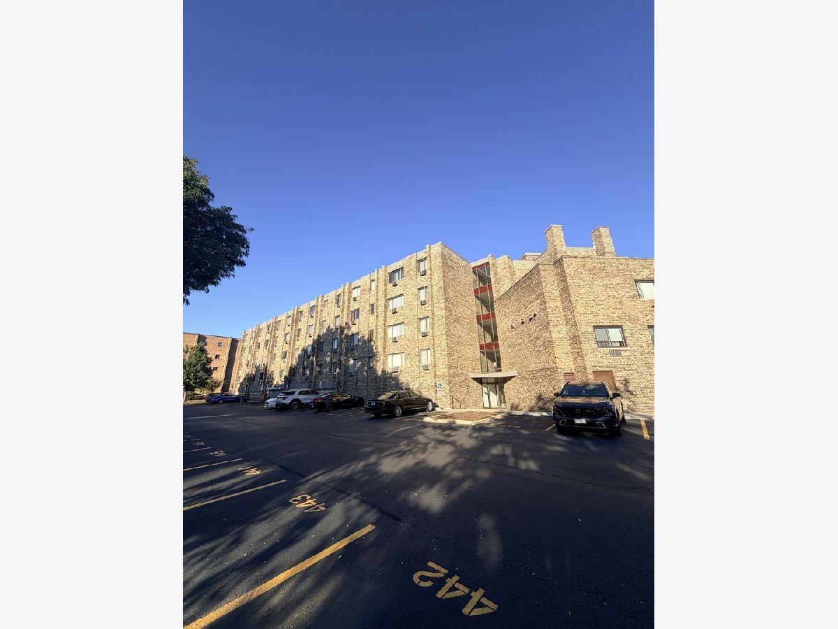  Rented Chicago Illinois, 5306 Cumberland