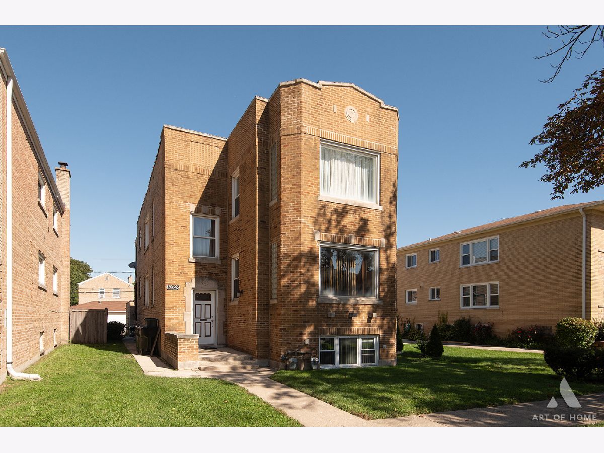  For Sale Westchester Illinois, 10328 Elizabeth Street