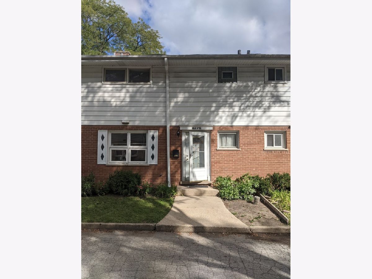  For Rent Wilmette Illinois, 822 Skokie