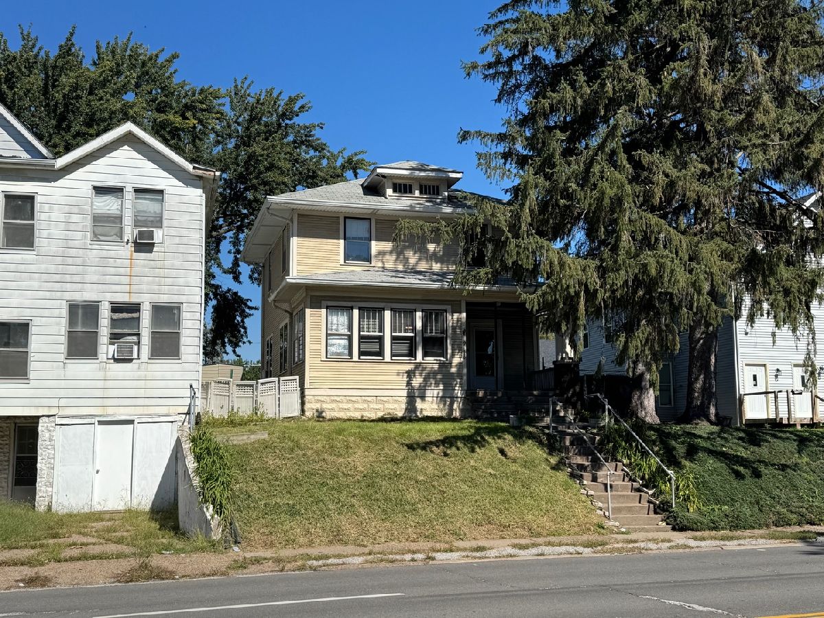  For Sale Davenport Iowa, 918 Locust Street
