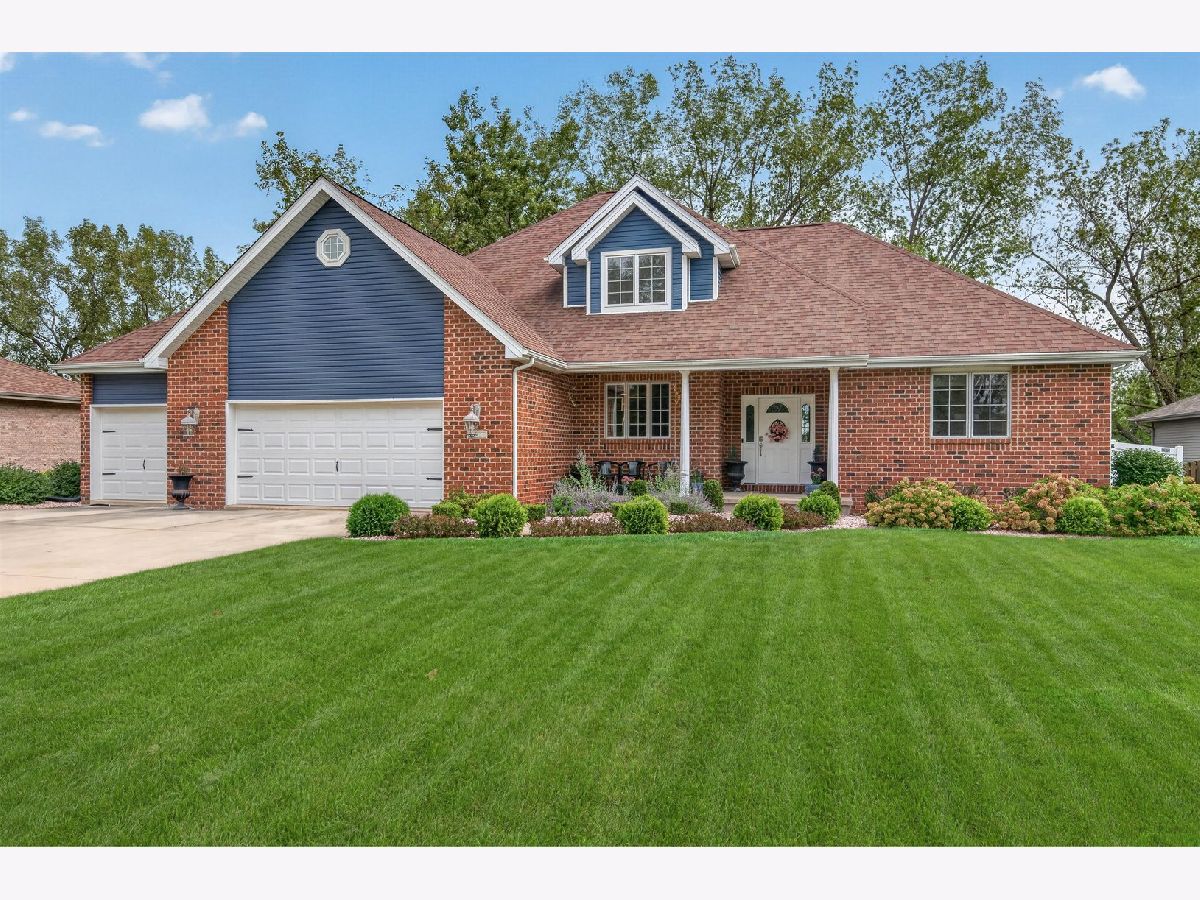  For Sale Peotone Illinois, 341 Hans Brinker Road