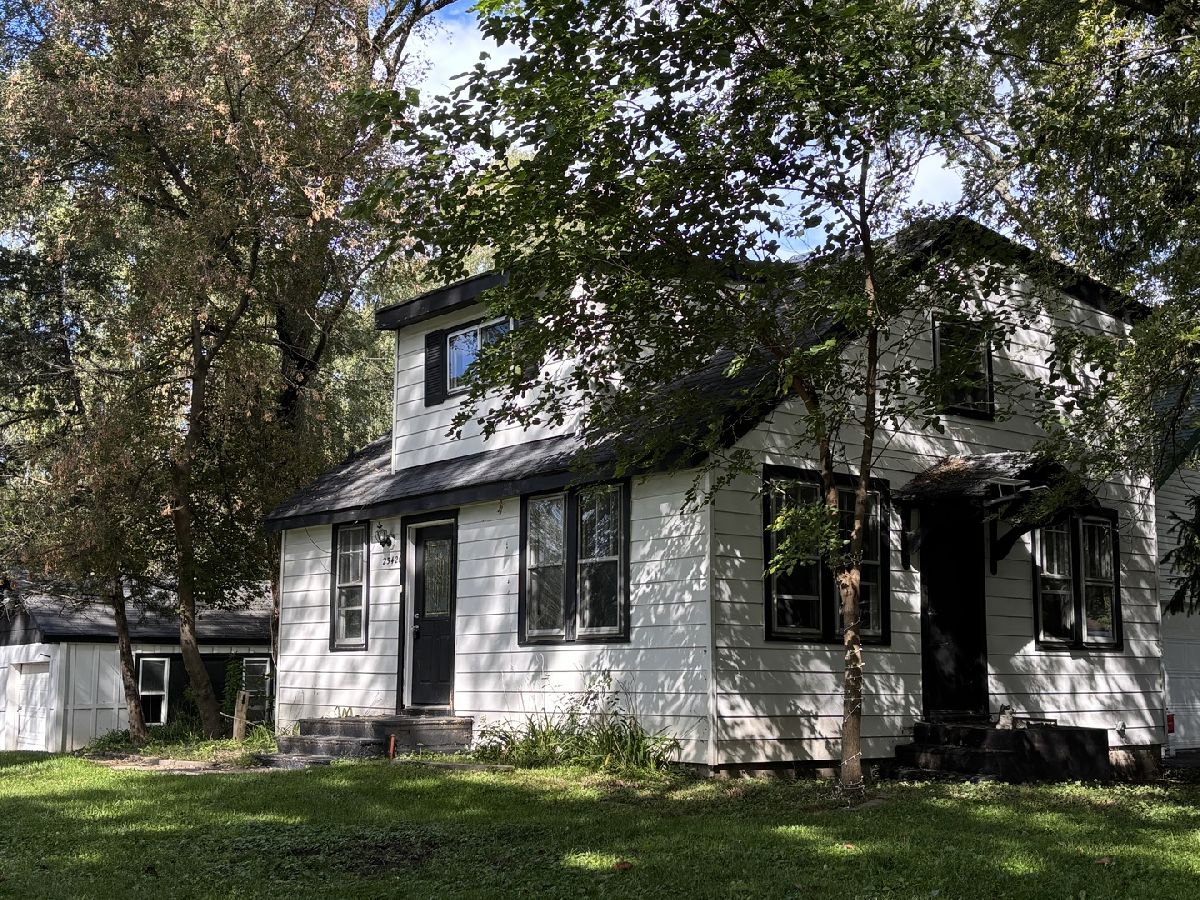  For Sale Antioch Illinois, 25420 Golfview Avenue