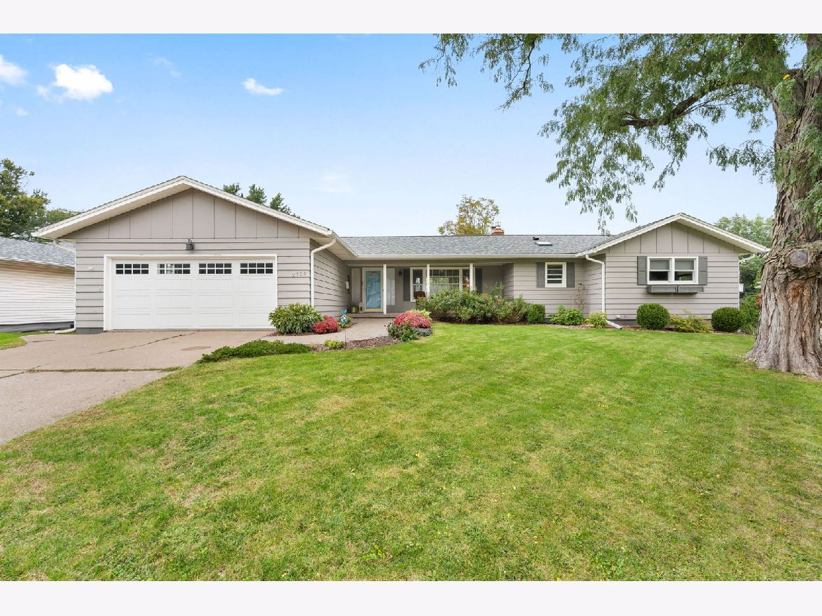 For Sale Davenport Iowa, 2708 Hayes Street