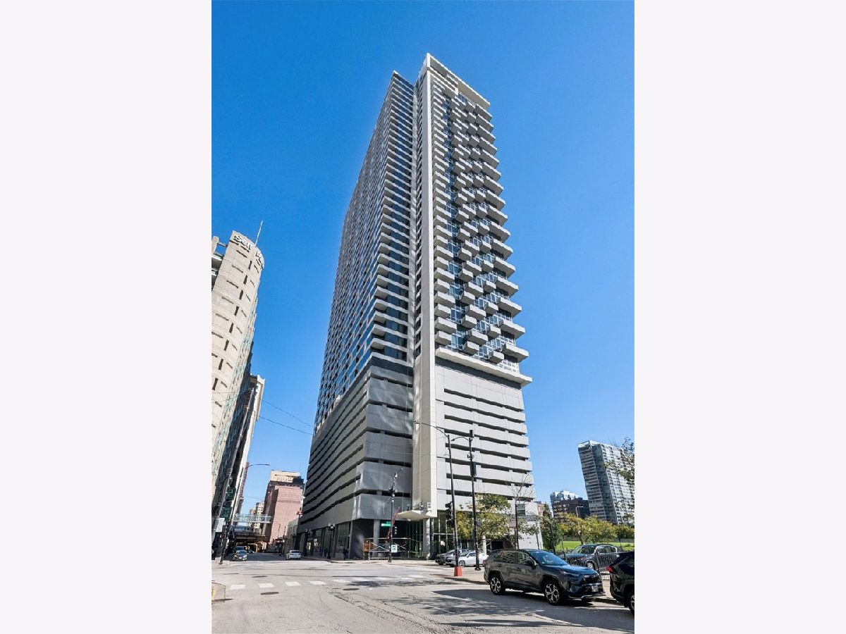  For Rent Chicago Illinois, 235 Van Buren