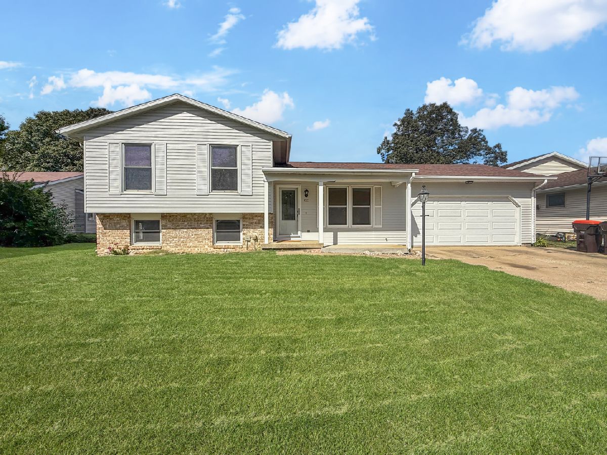  For Sale Rantoul Illinois, 919 North Drive