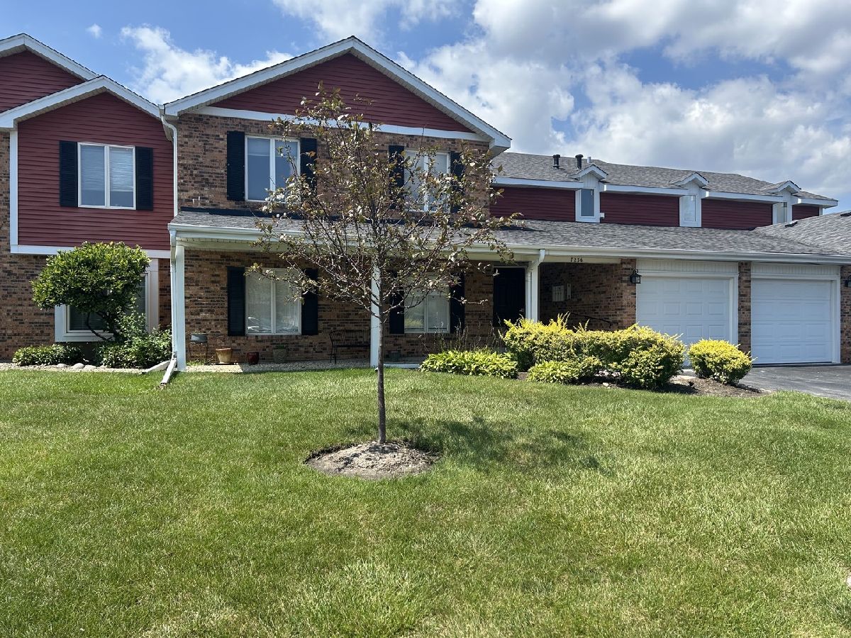  For Sale Willowbrook Illinois, 7236 Cottonwood Court