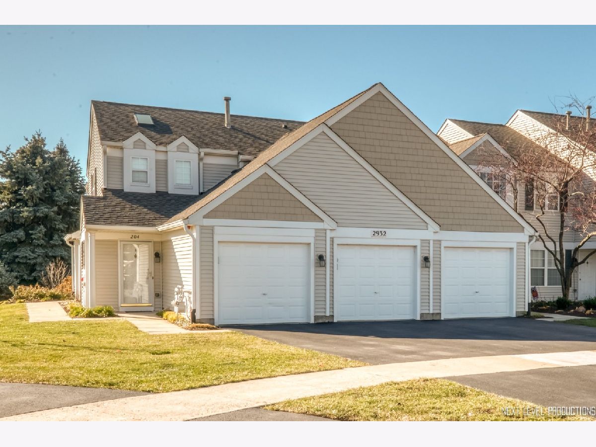 Townhomes & Condos For Rent Windridge Naperville Illinois, 2932 Bartlett