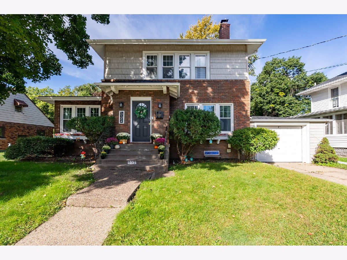 Homes For Sale Mcclellan Heights Davenport Iowa, 332 Forest Road